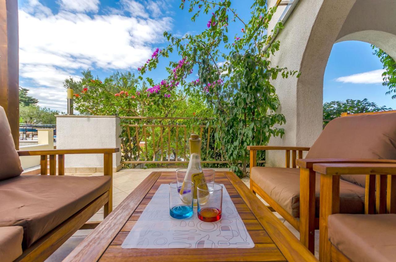Apartment Piveta トロギール エクステリア 写真