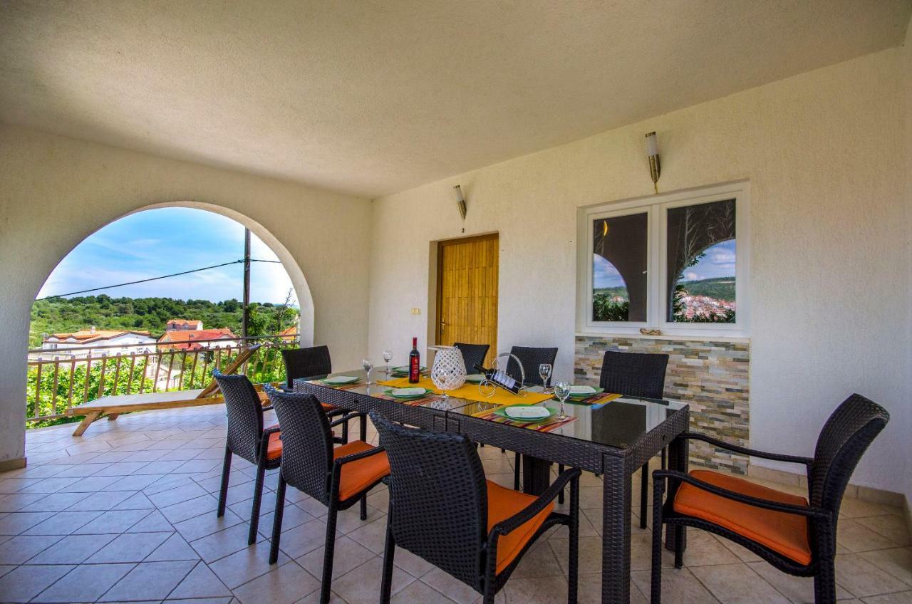 Apartment Piveta トロギール エクステリア 写真